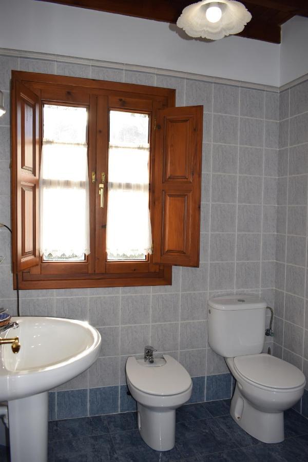 Apartamentos Rurales La Taberna Matienzo Exteriör bild