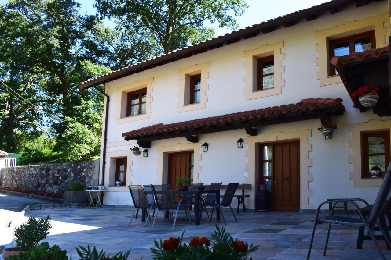 Apartamentos Rurales La Taberna Matienzo Exteriör bild