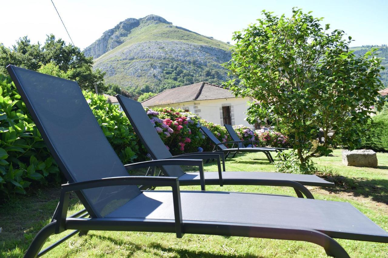 Apartamentos Rurales La Taberna Matienzo Exteriör bild